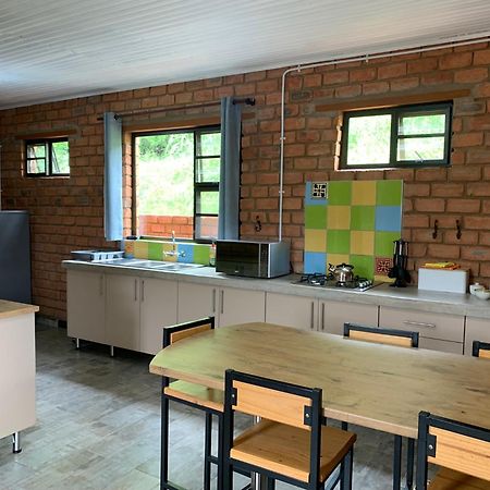 Otavi Vineyards Self-Catering & Camping Exteriör bild