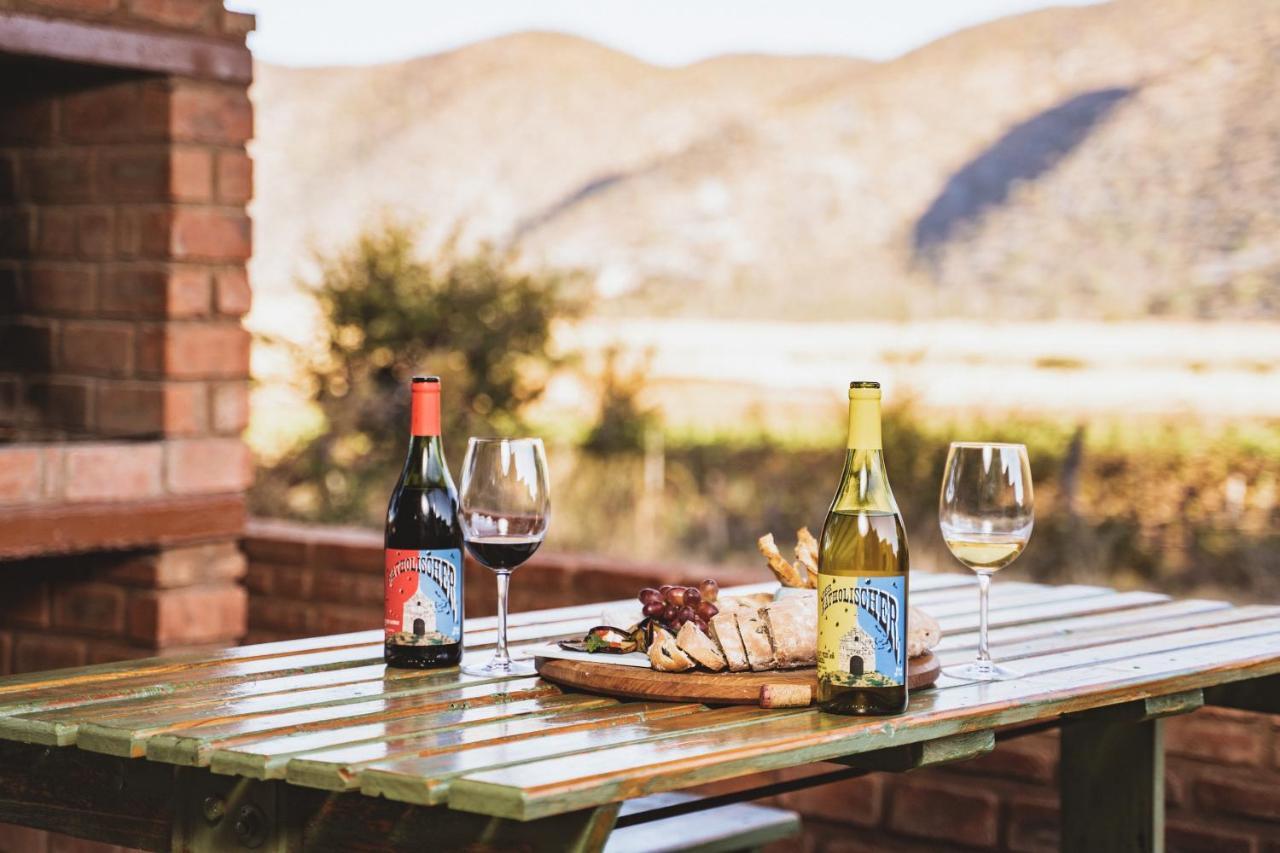 Otavi Vineyards Self-Catering & Camping Exteriör bild