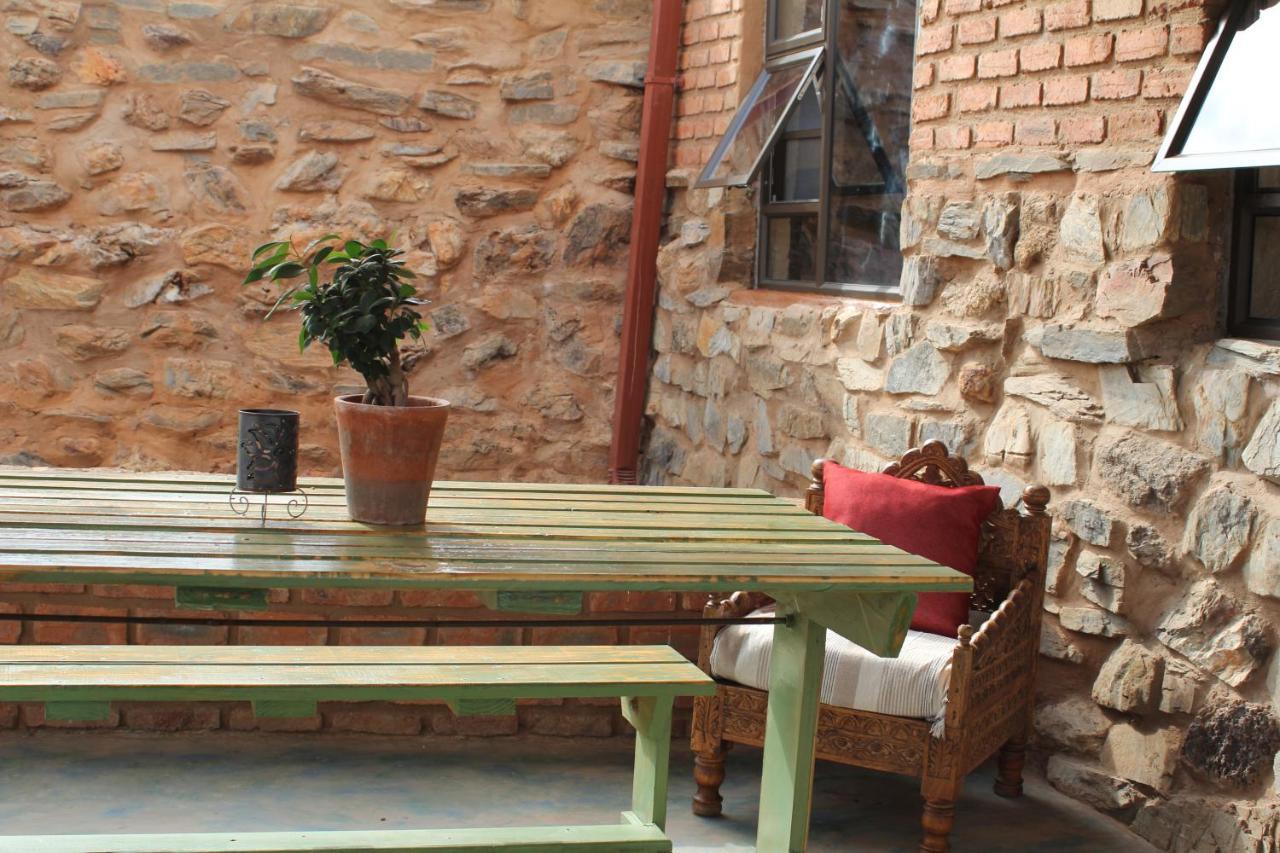 Otavi Vineyards Self-Catering & Camping Exteriör bild